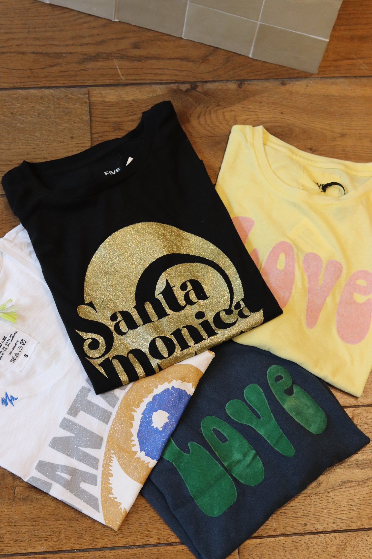 T-shirt