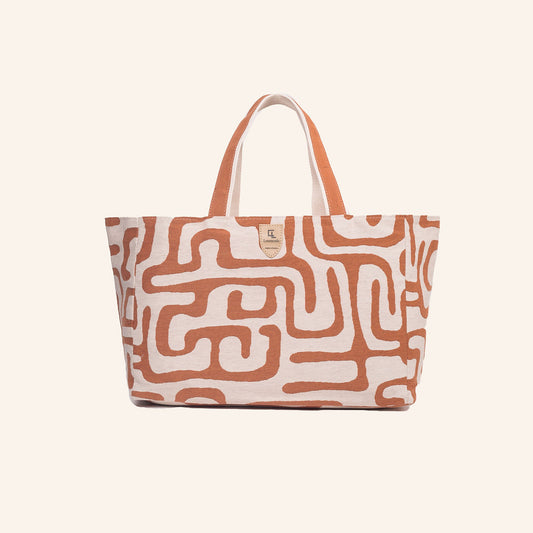 BEACH BAG CHAOS