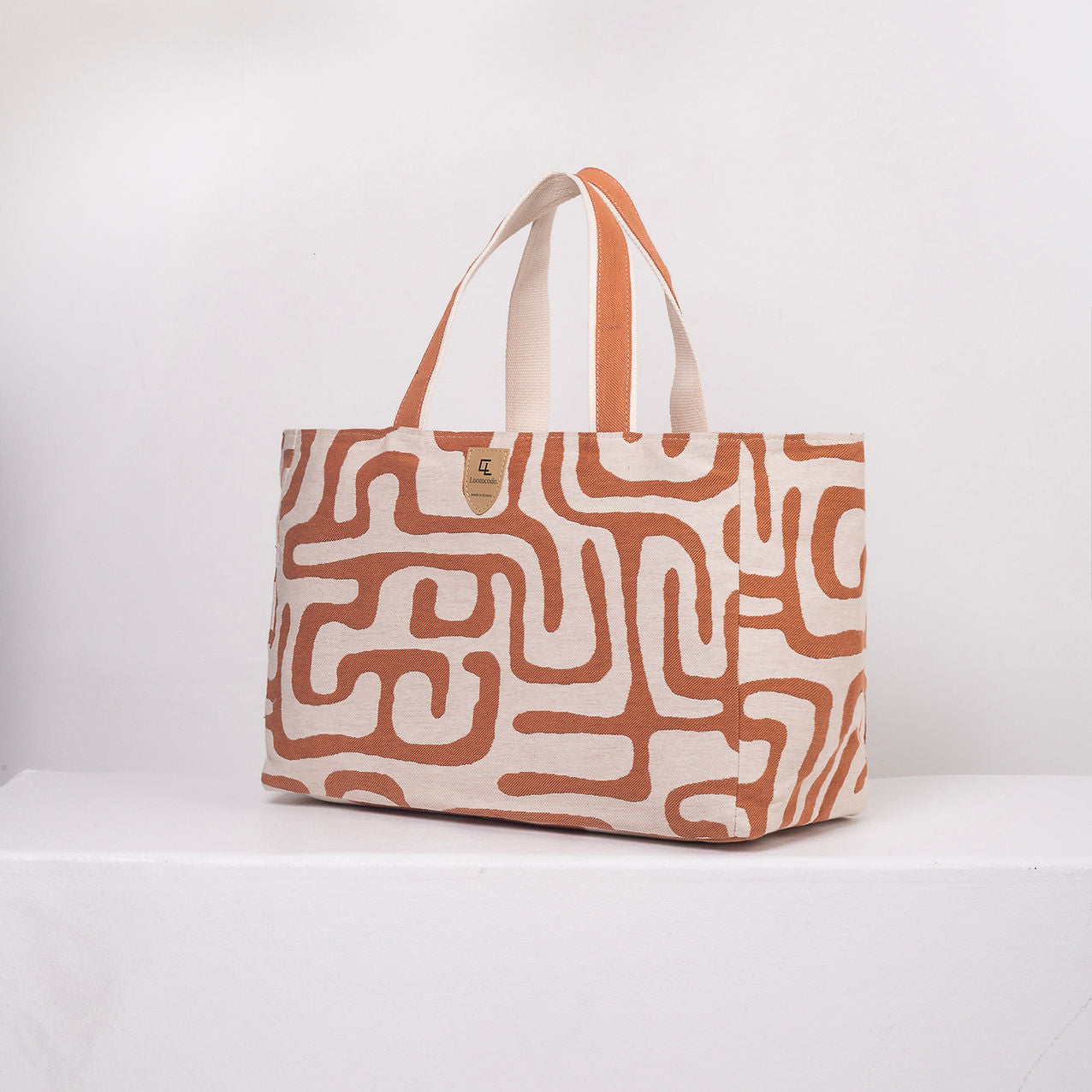 BEACH BAG CHAOS